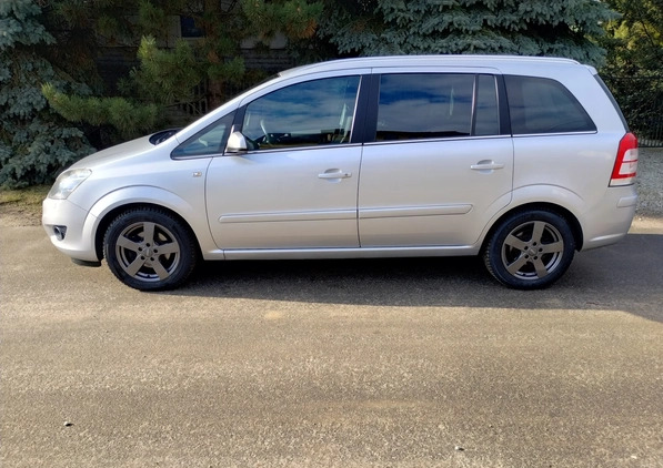 Opel Zafira cena 16900 przebieg: 189000, rok produkcji 2009 z Piotrków Trybunalski małe 56